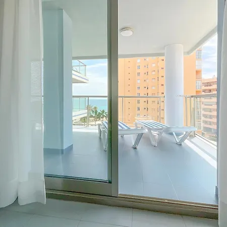 Luxury Apartment *